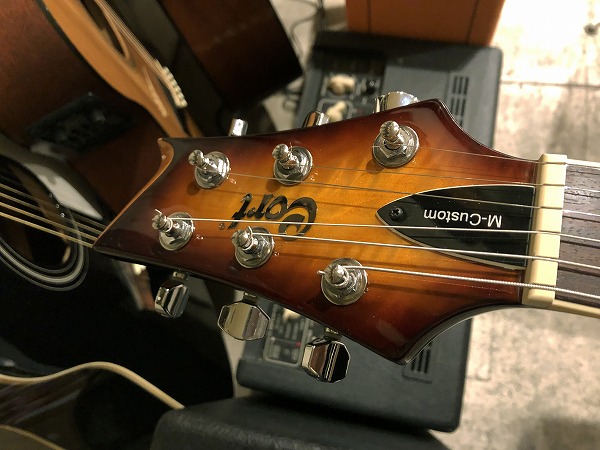 Cort Guitars M-Custom 小ぶりなフルアコタイプ Seymour Duncan 2ハム ...